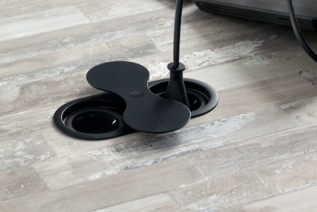 Enchufe sobreencimera